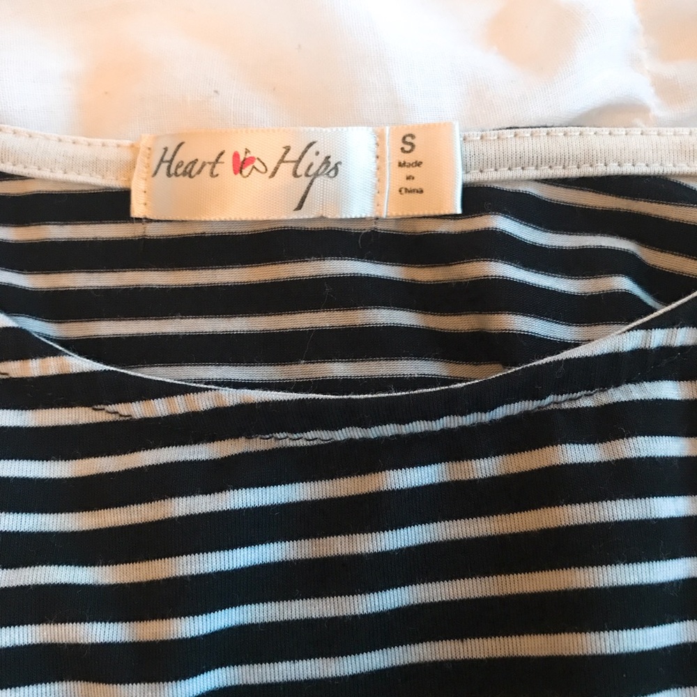 Striped top - Picture 2 of 3